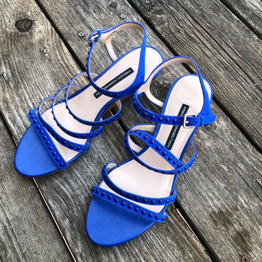 FRENCH CONNECTION • Winneta Sandals 8.5 Blue